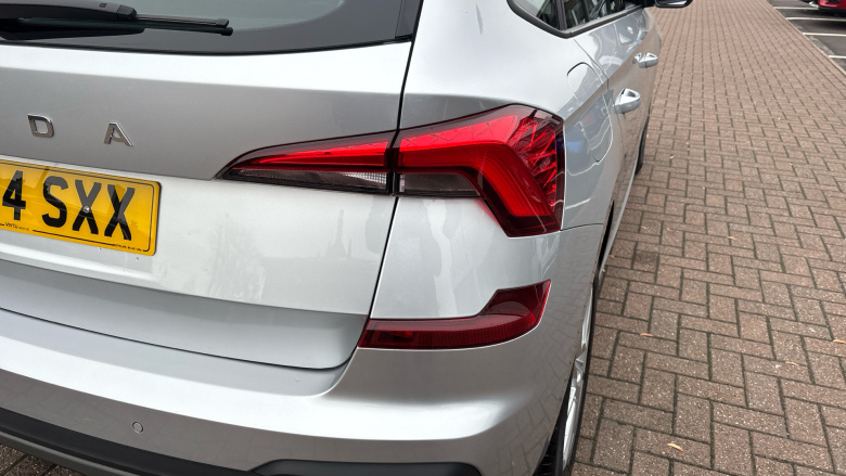 Skoda Kamiq 1.5 TSI SE 5dr DSG Petrol Hatchback